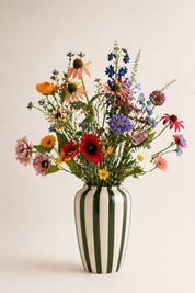 Zijden bloemen boeket Wild Elegance kleurrijk met Val Pottery vaas