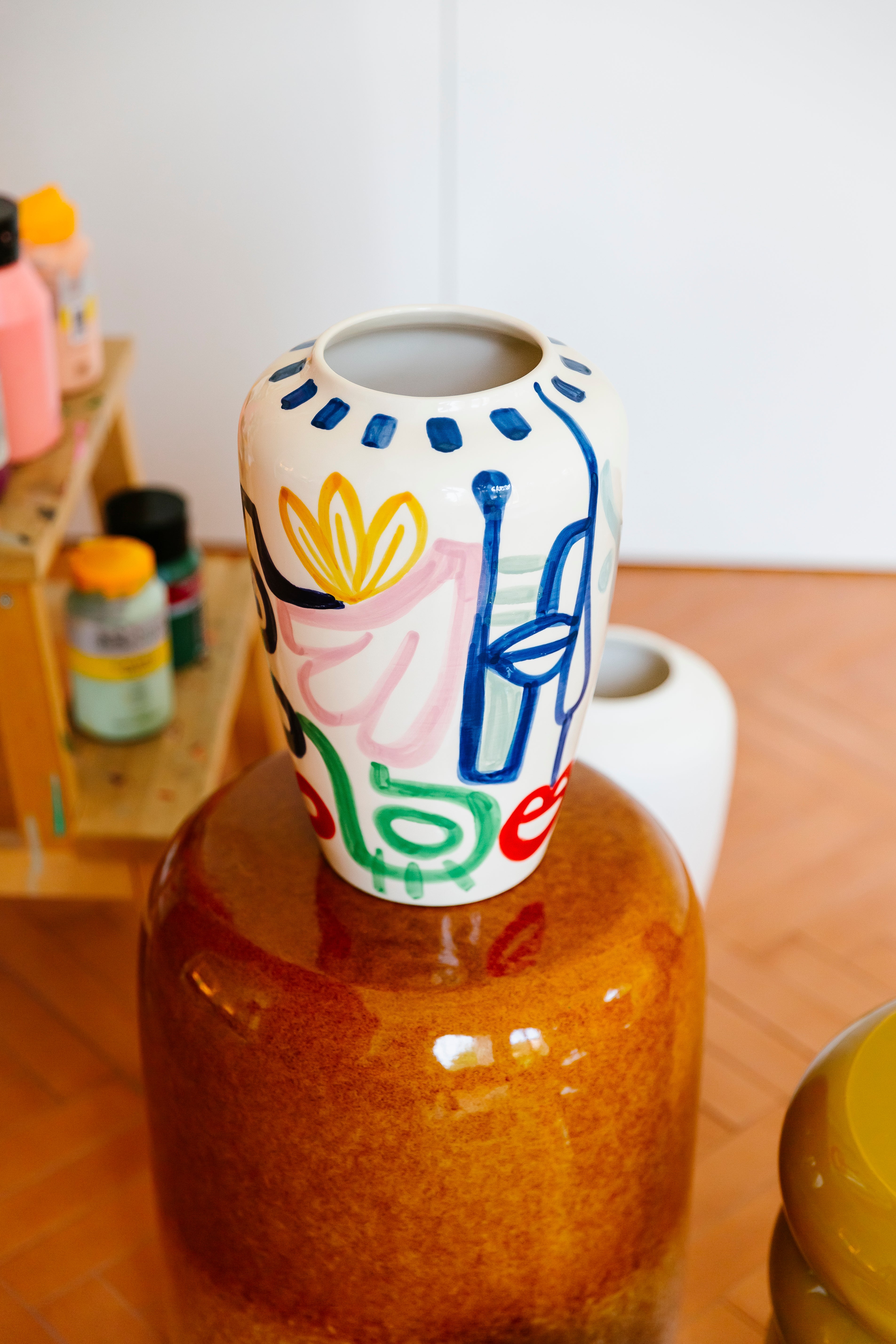 Val Pottery & Julie Loeckx — Vaas Limited Raya