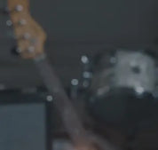 Geurkaars LOLA JAMES HARPER - The Music Studio on Trufo Street