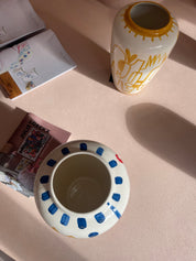 Val Pottery & Julie Loeckx — Vaas Limited Soli geel