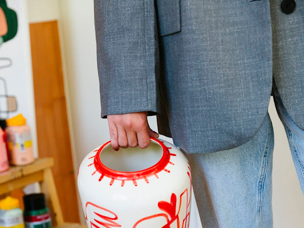 Val Pottery & Julie Loeckx — Vaas Limited Rubi rood