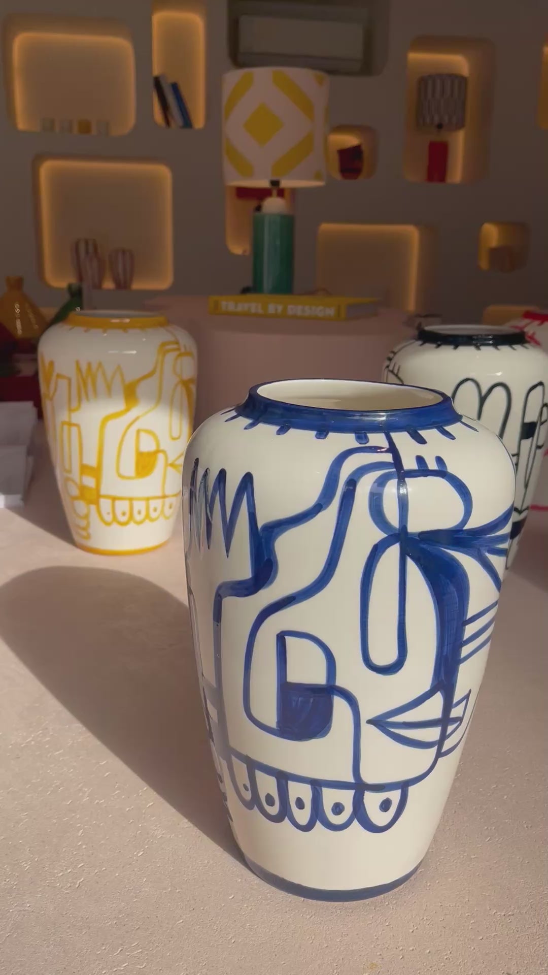 Val Pottery & Julie Loeckx — Vaas Limited Soli geel